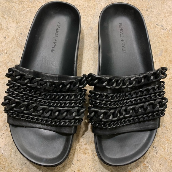 Kendall & Kylie Shoes - Kendall and Kylie Black Chain slides